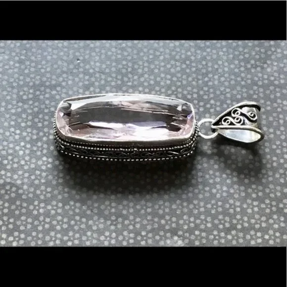 Light Pink Topaz Gemstone Pendant - Picture 5 of 8